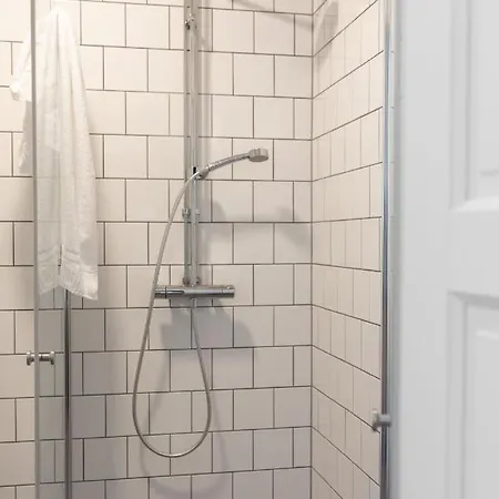 Bergs Gard & Hallsvikens Gard Västerljung Buitenkant foto