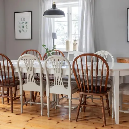 Bergs Gard & Hallsvikens Gard Västerljung Buitenkant foto