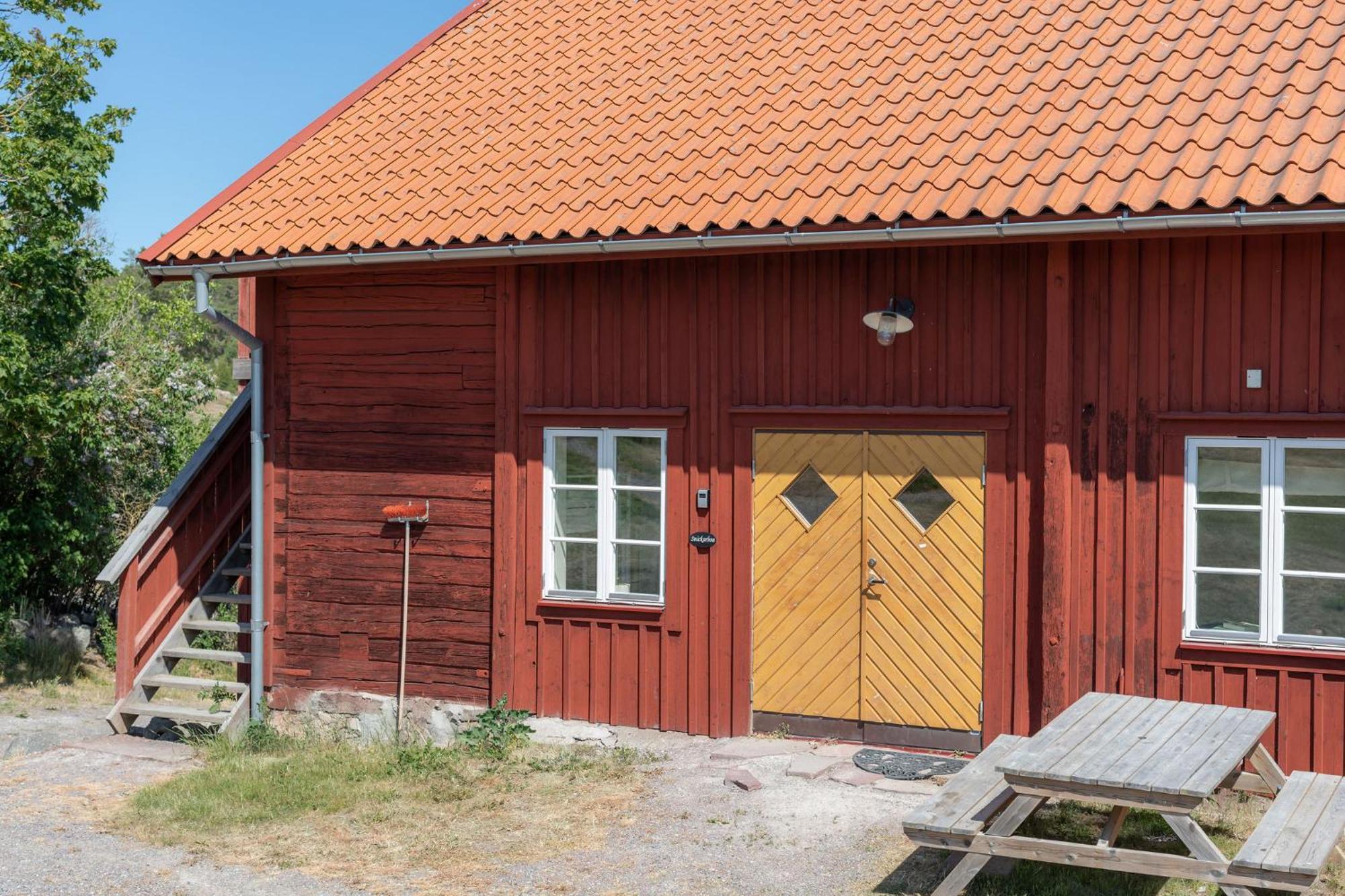 Bergs Gard & Hallsvikens Gard Lodge *