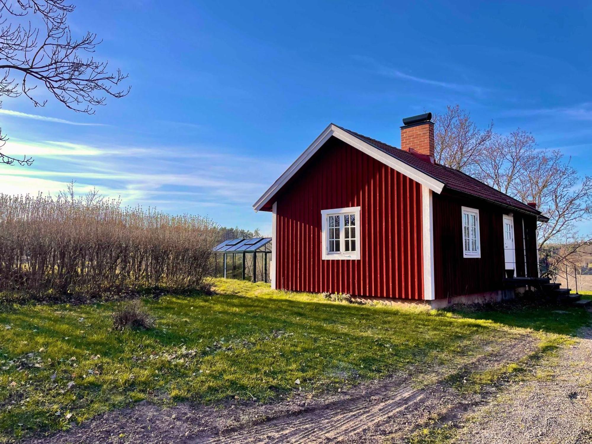 Bergs Gard & Hallsvikens Gard Lodget *