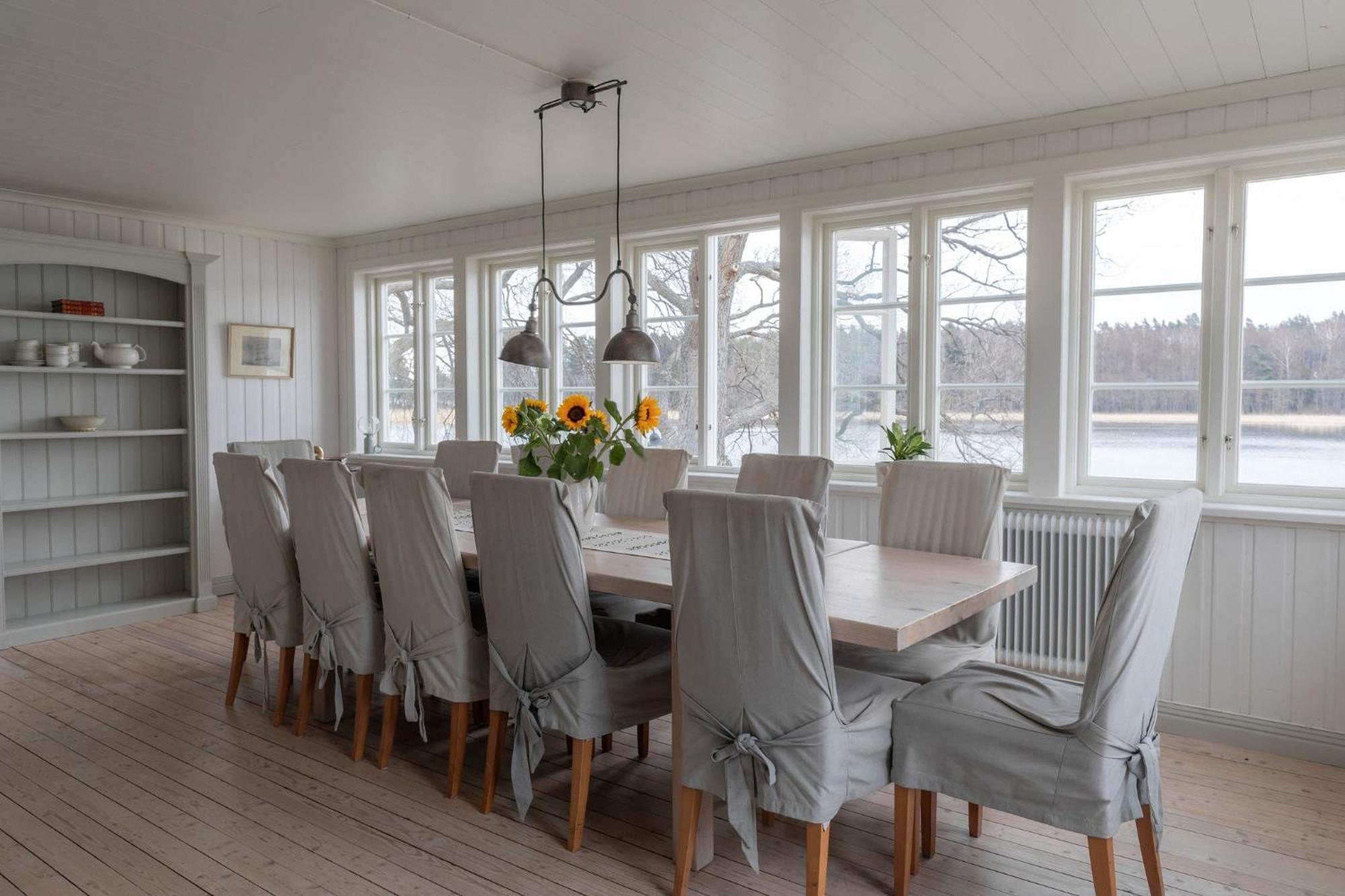 Bergs Gard & Hallsvikens Gard Västerljung